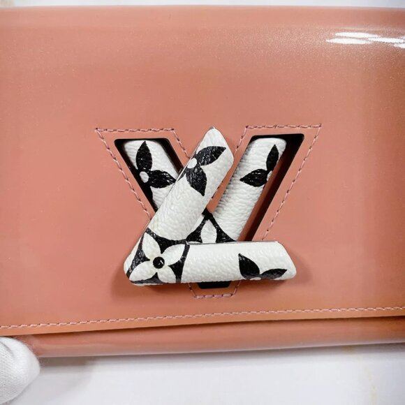 LOUIS VUITTON  Women Vernis Portefeuil Twist Long Wallet Pink Authentic - Picture 4 of 16